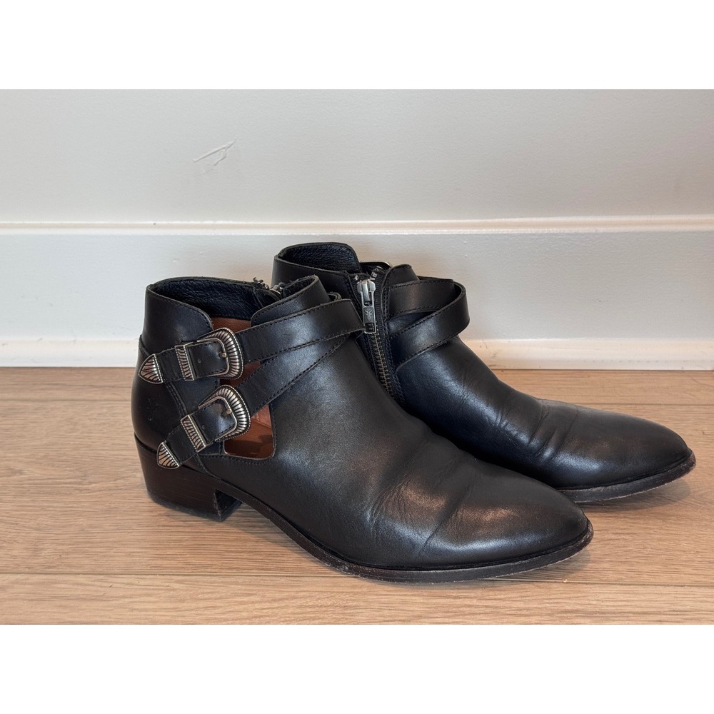 Frye Sacha Double Buckle Black Leather Ankle Boots Pointed Toe 8.5M 3477099-BLK